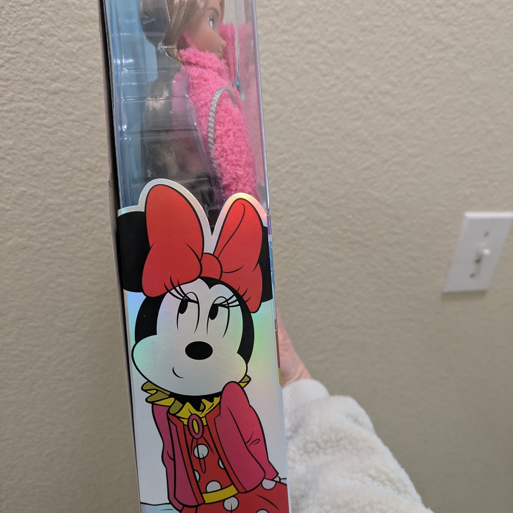 New- Disney ily 4EVER Minnie Mouse Inspired Doll with Pink Outfit - Picture 5 of 6